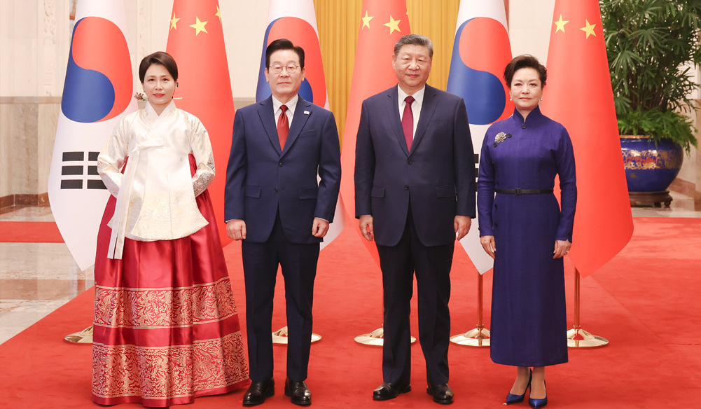 习近平同韩国总统李在明举行会谈